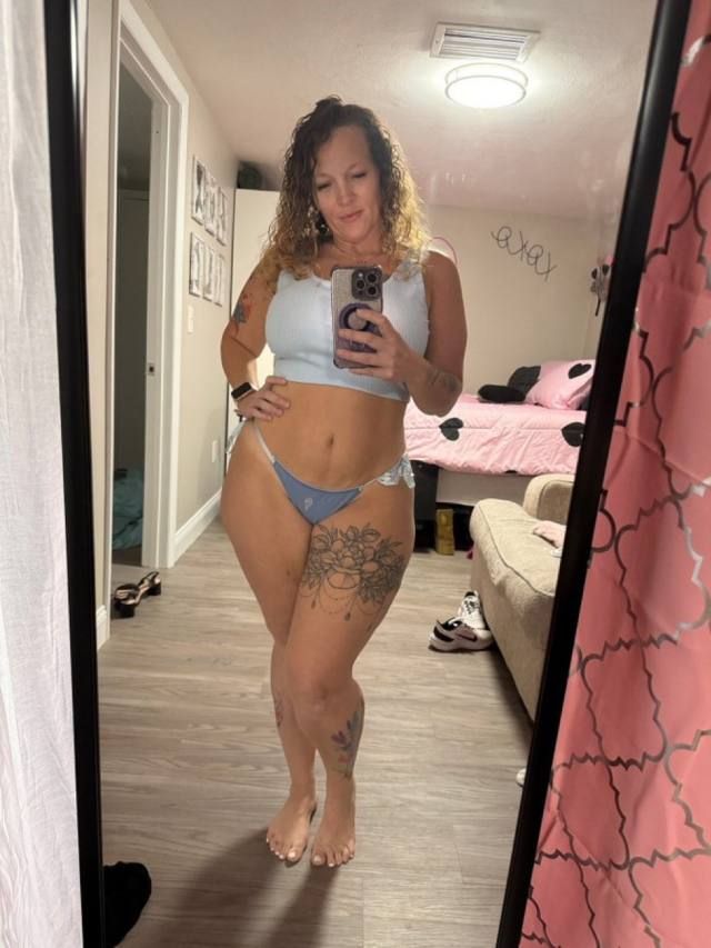 I don't need visitors here on my list all I want is who will fuck and pay that all - Image 2